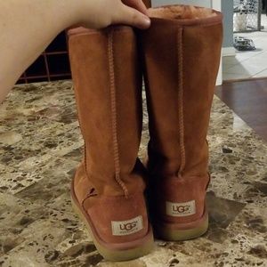 TALL UGG BOOTS